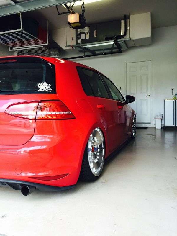 2012 Volkswagen Golf fitted with Rotiform CCV 19x8 45mm wheels