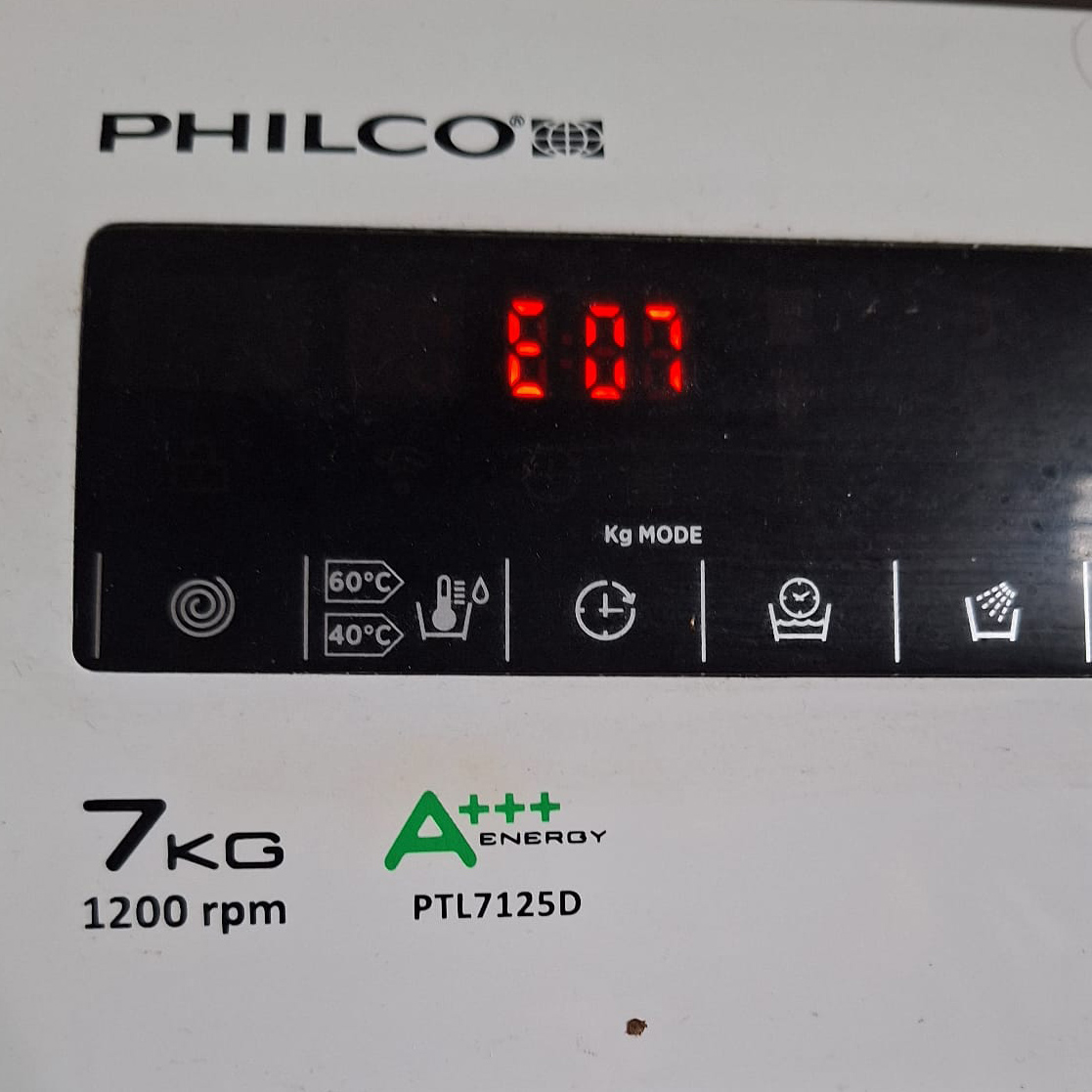 E07
