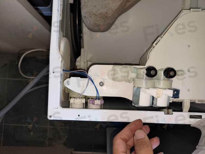 惠而浦CFCR系列洗衣機h2o故障碼解密:入水摯老化的警訊 💧