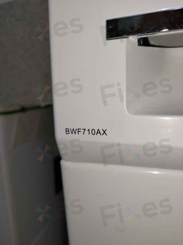 無法正常排水,出現故障碼E21💦Brandt白朗牌前置式洗衣機 BWF710AX