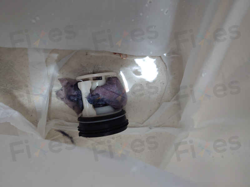 打開過濾器竟見吸色紙與耳環？破解這部惠而浦WRAL系列洗衣機E12排水故障🔍