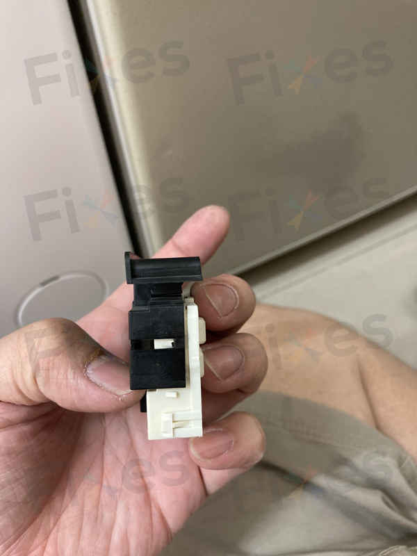 鎖門異常，出現故障碼E01🔒Philco飛歌牌前置式洗衣機 PV610S