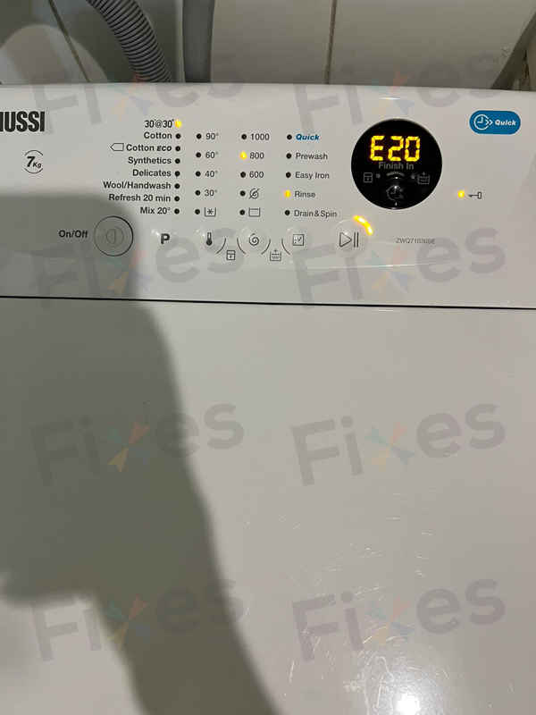 排水有問題,出現故障碼E20🔒Zanussi金章牌上置式洗衣機 ZWQ71036SE