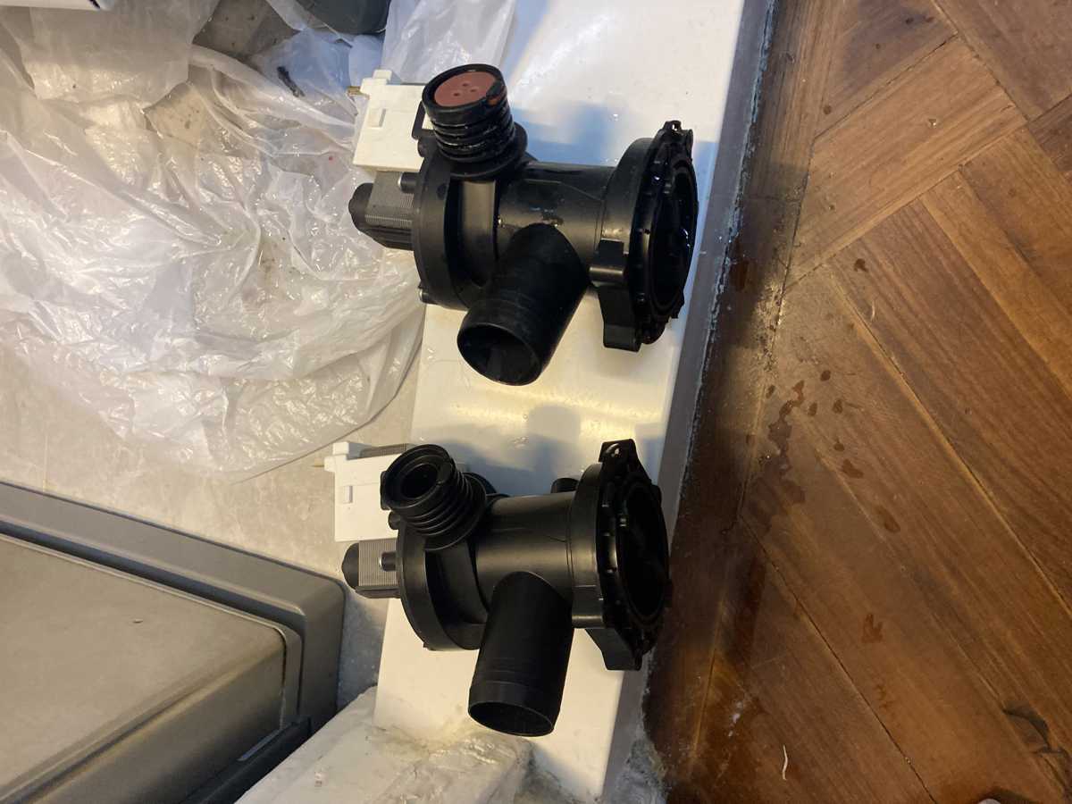 排水問題,出現故障碼F05⚙️Whirlpool惠而浦前置式洗衣機 CFCR80221
