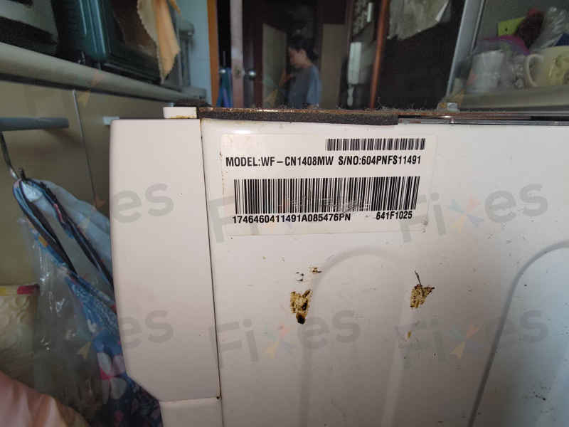 洗衣粉累積竟讓這部LG WFCN系列洗衣機出現0E故障碼，現場拆泵驚見殘渣 💡