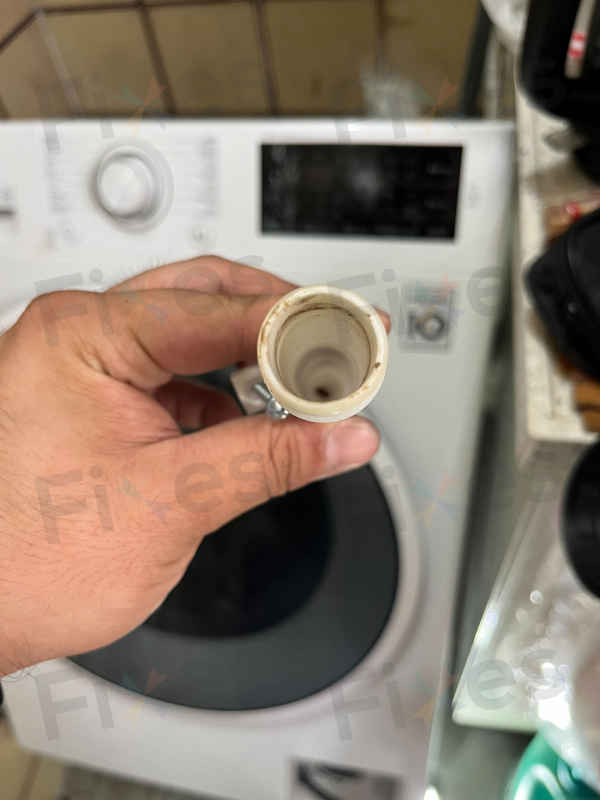 當LG洗衣機變身「無底洞」：1E故障碼背後的驚人發現 😮