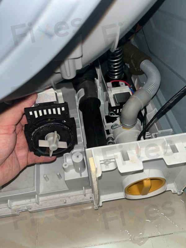 出現故障碼C02😓Hitachi日立牌前置式洗衣機 BD90YCV
