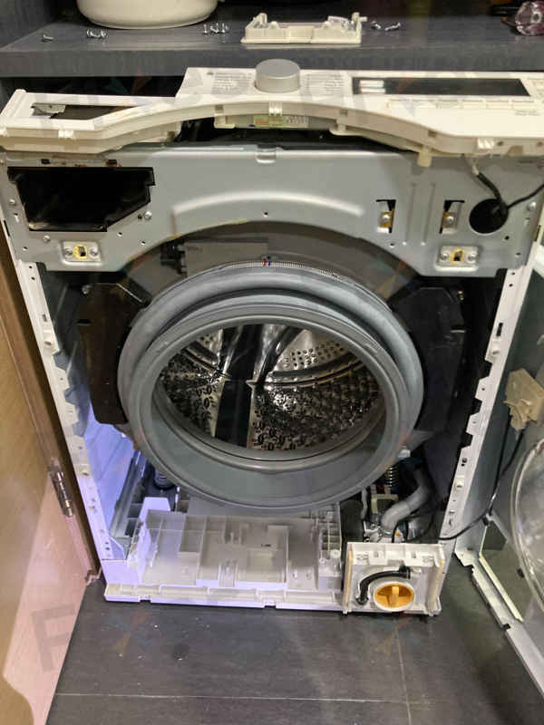 這部日立BDW系列洗衣機的C02故障碼竟是因為一條褲頭帶?🤨