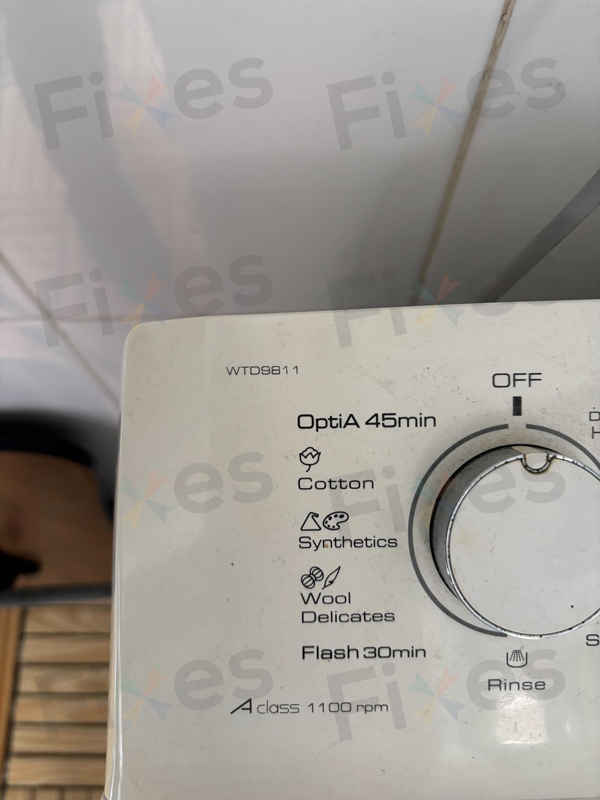 這部Brandt WTD系列洗衣機為何突然顯示D02?竟是襪子與硬幣搞的鬼🤔
