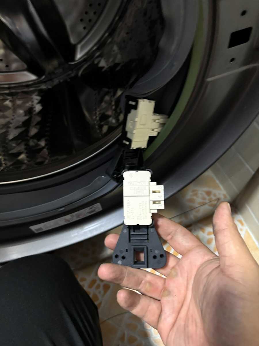 解鎖三星洗衣機的秘密:dC故障碼背後的門鎖掣問題 🔑