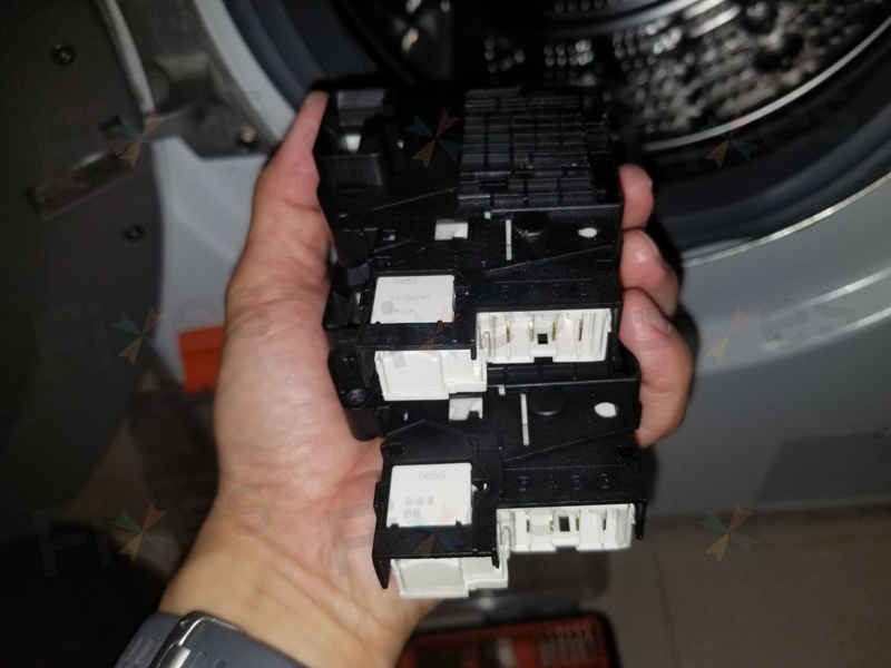 出現故障碼DE2🚫LG前置式洗衣機 WF1206C4W
