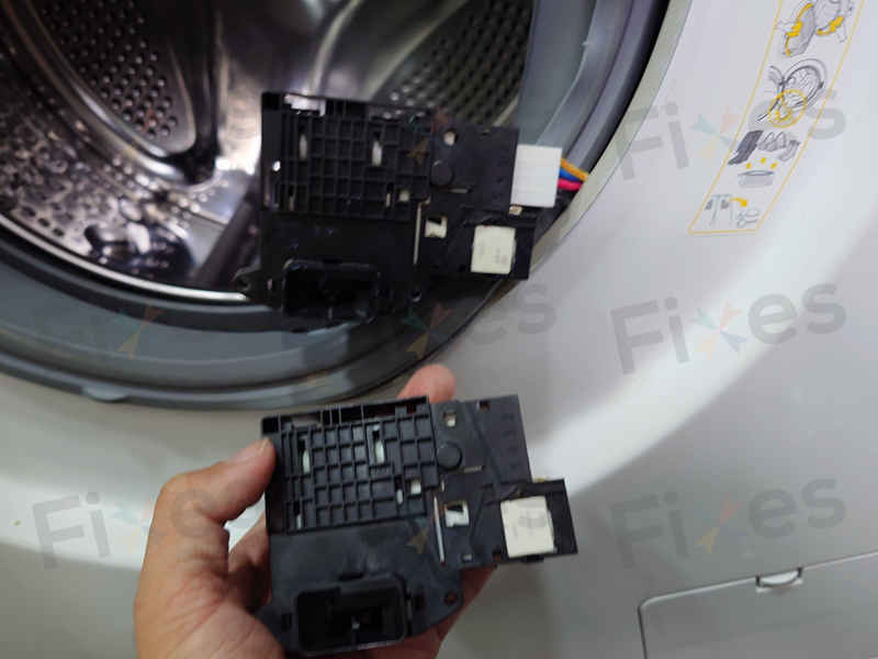 陪伴7年的LG WFC系列洗衣機突然無法啟動?門鎖掣老化發出這個警訊 🚨