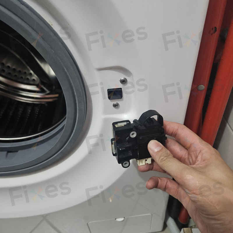 這部Panasonic NAS系列洗衣機dF故障碼緊急處理，趕時間客戶的門鎖掣快速更換體驗 ⏰