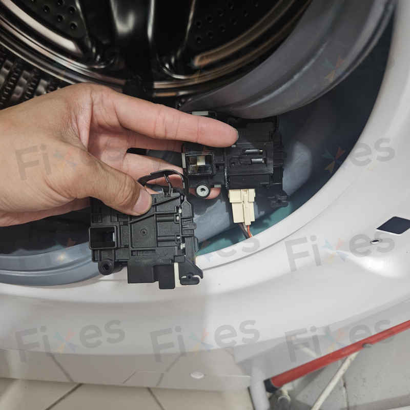 這部Panasonic NAS系列洗衣機dF故障碼緊急處理，趕時間客戶的門鎖掣快速更換體驗 ⏰