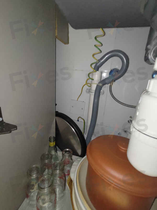 洗窗簾竟讓V-Zug洗衣機觸發E01故障碼!不吸水物料的清洗陷阱 💡