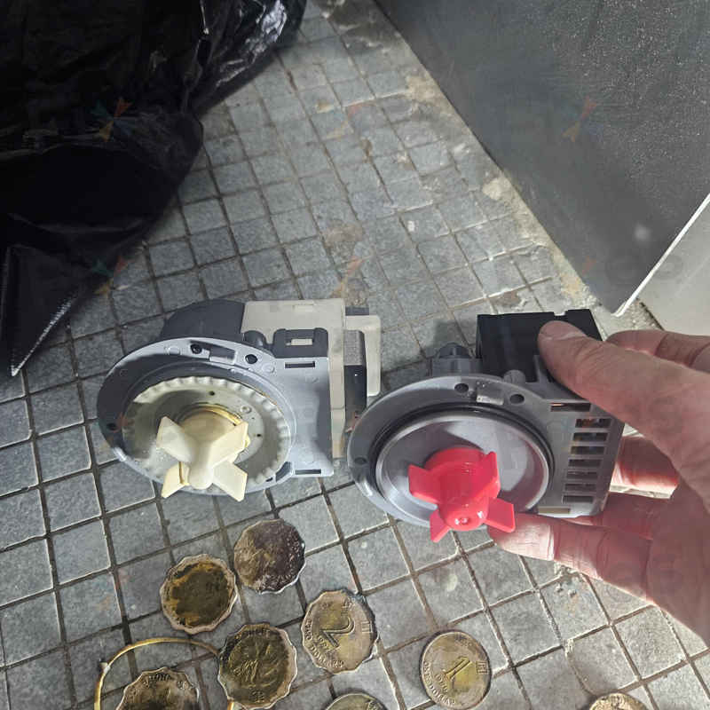 這部Candy GVS系列洗衣機E03排水失靈,銀仔卡住才知禍首 🪙