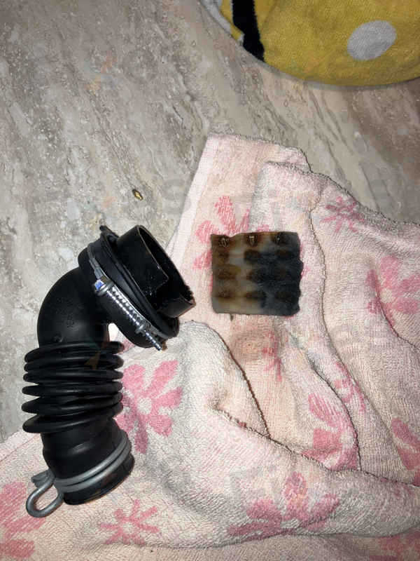 出現故障碼E03💧De-Dietrich二合一洗衣乾衣機 DLZ1585U