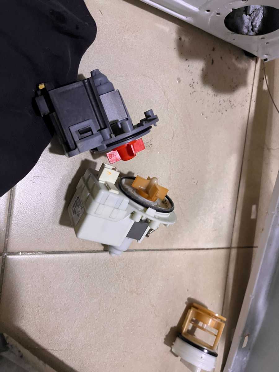 出現故障碼E03及E01,不能排水💧Panasonic樂聲牌前置式洗衣機 NA106VC6