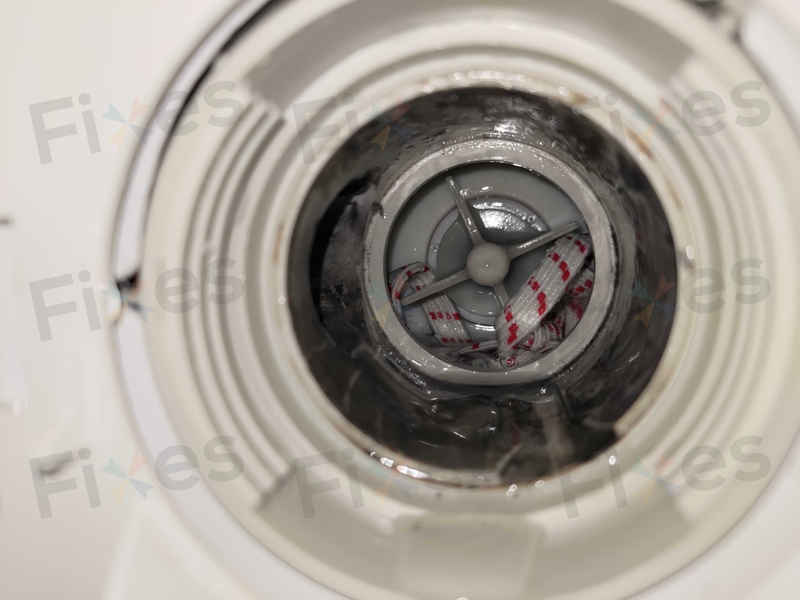 當洗衣機遇上繩子和硬幣：一場意想不到的維修之旅 🧵