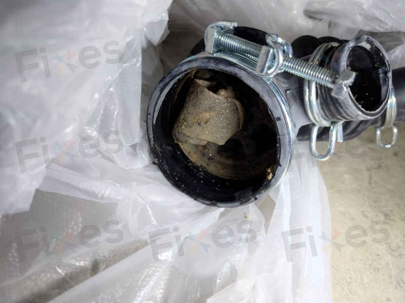 這部樂聲NA系列洗衣機E03故障碼背後的真相？一張吸色紙竟成排水殺手 😱