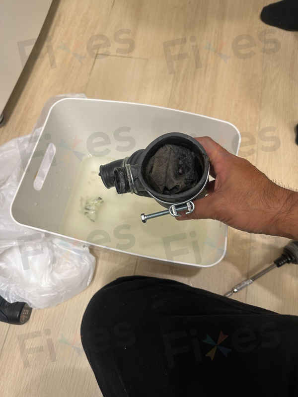 出現故障碼E03,排水慢😓Panasonic樂聲牌前置式洗衣機 NA106VC7