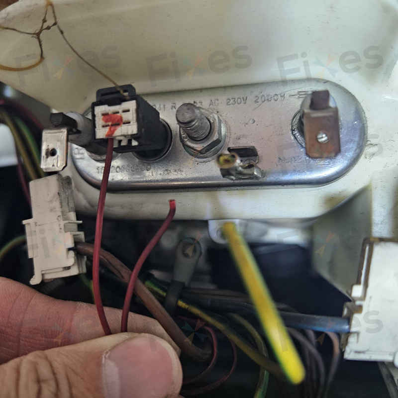 2個關鍵步驟排除這部西門子WD系列洗衣機E04與漏水故障💡
