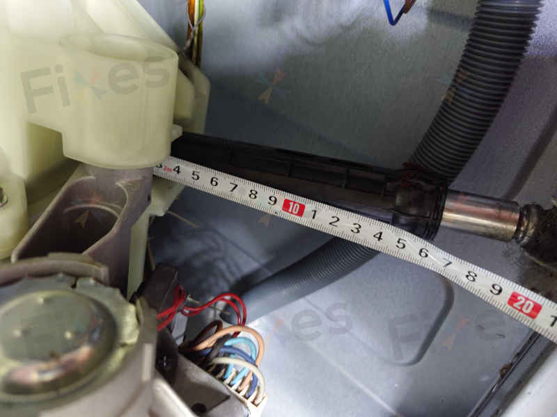 深夜驚覺洗衣機自動進水？這部Thomson洗衣機E04背後竟是入水掣故障 🔍