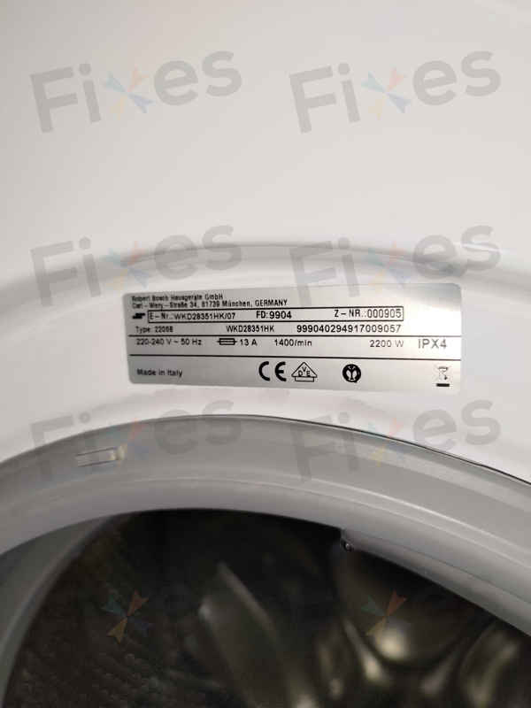 Bosch WKD系列洗衣機E06故障碼無法排水?嵌入式設計排水泵更換實戰解析 🛠️
