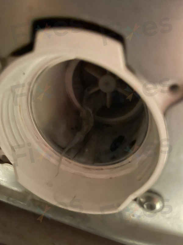 出現故障碼E06，不排水困擾🔍Siemens西門子二合一洗衣乾衣機 WK14D321HK/07
