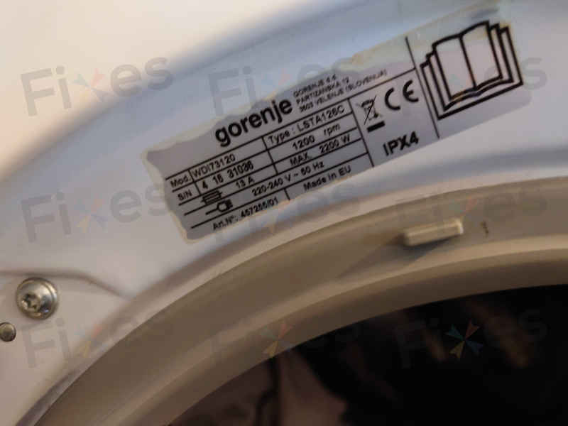 這部歌爾牌 WDI系列前置式洗衣機E06故障碼，纖維與眼鏡布竟成排水阻塞元兇 🧵