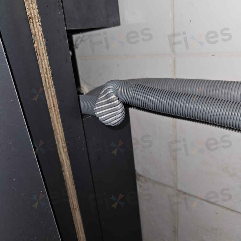 這部西門子洗衣機E06故障碼深度分析：排水喉長期受壓變形的維修實錄 📋