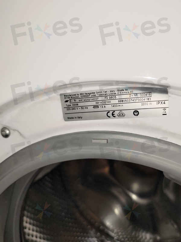 陳小姐收回出租單位驚見西門子洗衣機E06故障碼,排水泵竟藏著爛掉的住戶證 😱