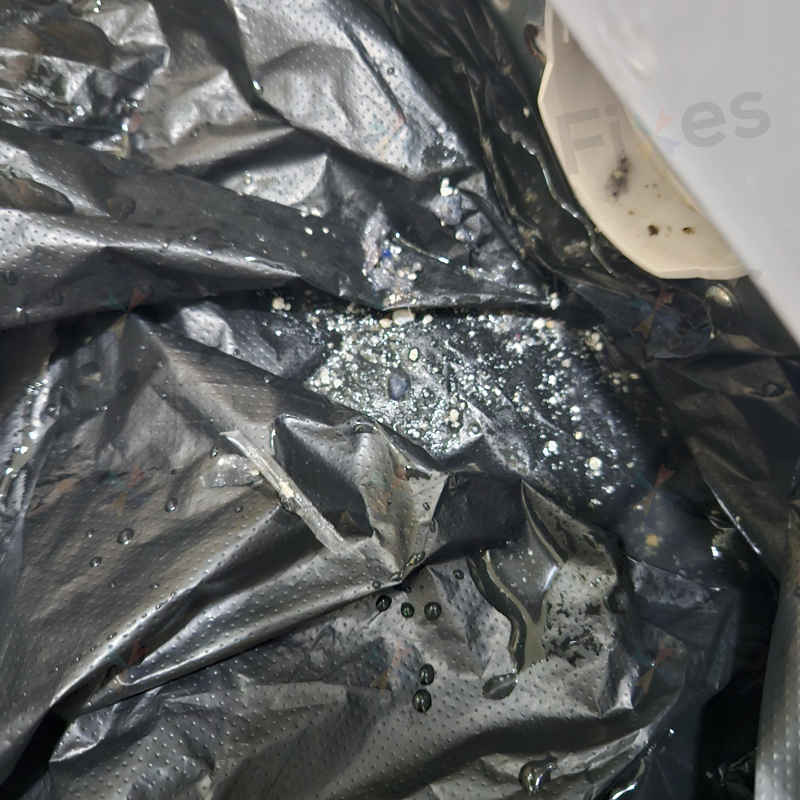 西門子WD系列洗衣機E06故障碼排水困擾,原來是一張膠紙惹的禍 🫧