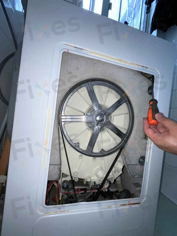 飛歌牌PTL系列洗衣機E07機門鎖死開不到?客戶的升級改造體驗 ⚡