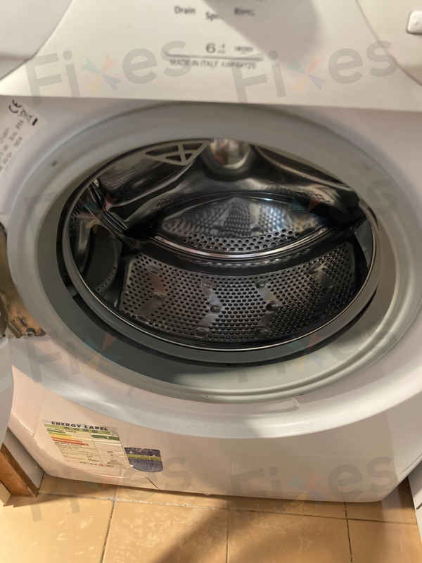 摩打碳刷耗盡引發E08故障？這部惠而浦洗衣機的維修經驗 🔧