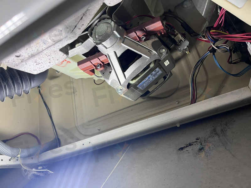 出現故障碼E08🔧Whirlpool惠而浦前置式洗衣機 AWF6412XS