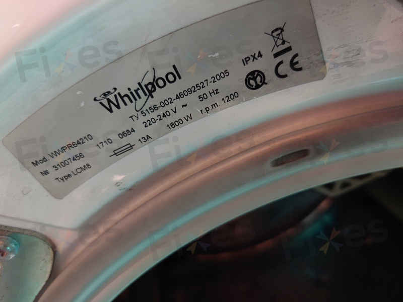 省去搬運煩惱：現場更換碳刷讓這部惠而浦WWPR系列洗衣機E08故障碼恢復順暢 🎉