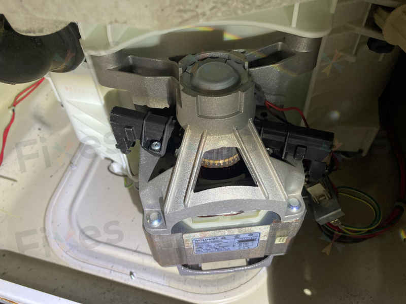 這部惠而浦BWPR系列洗衣機E08故障碼背後:新租客的擔心如何化為安心 😌