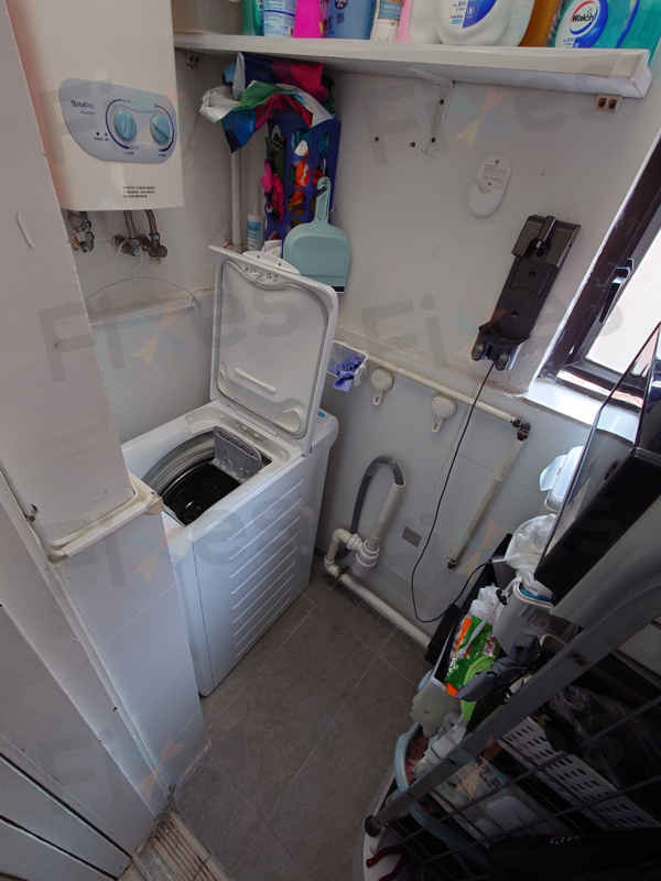 當客人見到E10和E20並發，這部Zanussi ZWQ系列洗衣機的縝密排查紀實 🤔