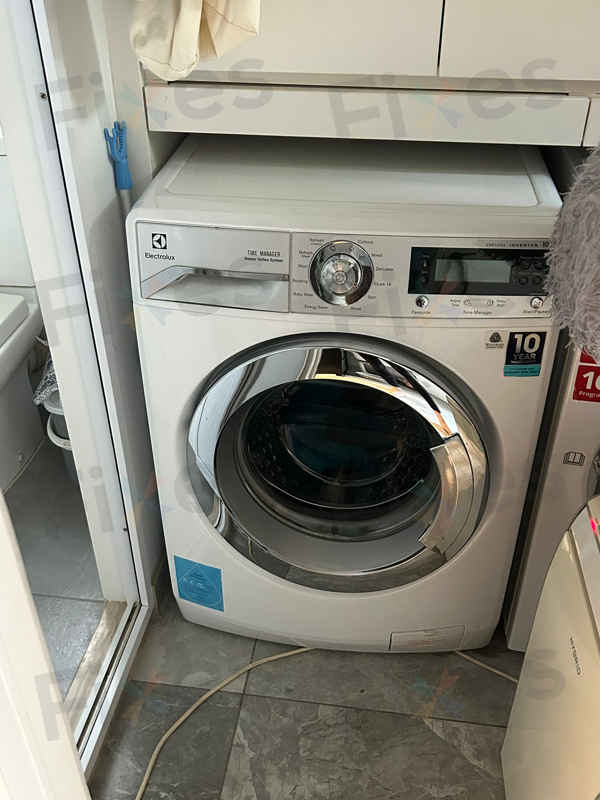 出現故障碼E10🛠️Electrolux伊萊克斯前置式洗衣機 EWF12022