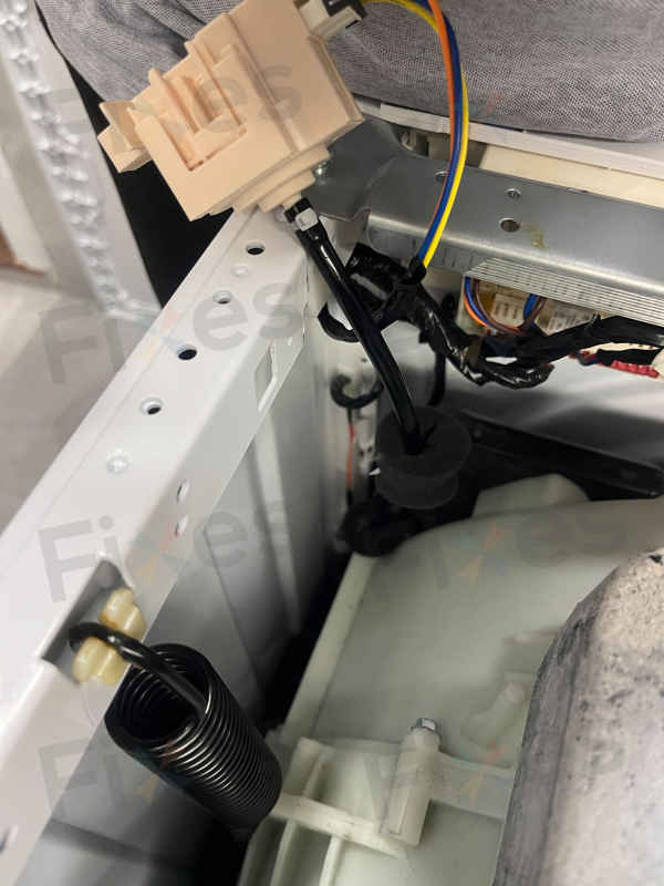 出現故障碼E10,不停入水⚠️Thomson湯笙牌前置式洗衣機 TMFW1480