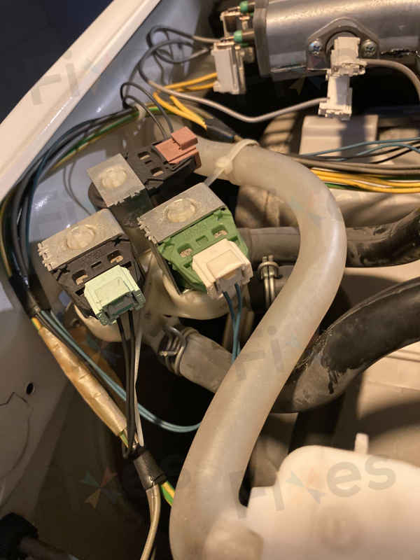 當金章洗衣機出現E10故障碼，忽視警告的代價 💭