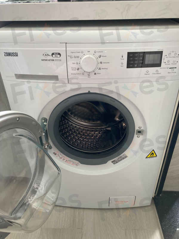 這部Zanussi ZKN系列洗衣機E10故障碼烘乾失靈?師傅精準換線圈解憂🔄