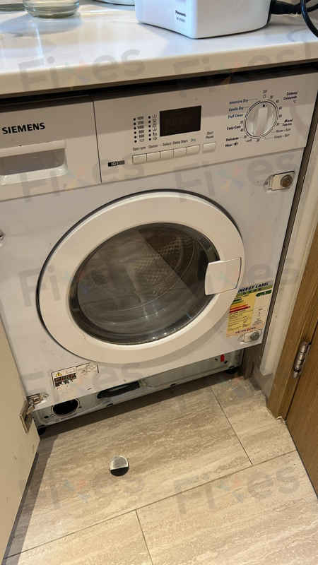 出現故障碼E11，不能運作🔧Siemens西門子二合一洗衣乾衣機 WK14D320GB/07