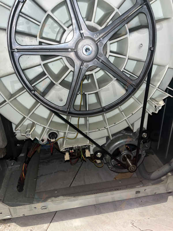 出現故障碼E11🔧Siemens西門子前置式洗衣機 WK14D320GB/05