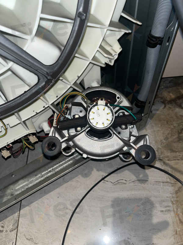 出現故障碼E11🔧Siemens西門子前置式洗衣機 WK14D320GB/05
