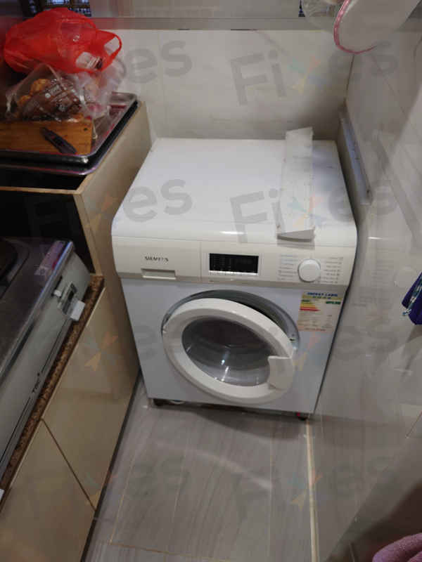 一次解決兩大問題：這部西門子WD系列洗衣機的E11故障與門框破裂維修實錄 🛠