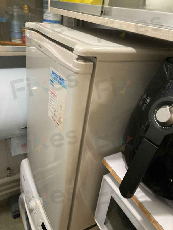 這部惠而浦洗衣機的E11故障,在狹小廚房中獲得解決 🔍