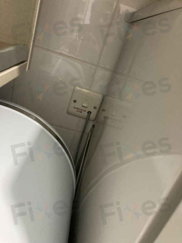 這部惠而浦洗衣機的E11故障,在狹小廚房中獲得解決 🔍