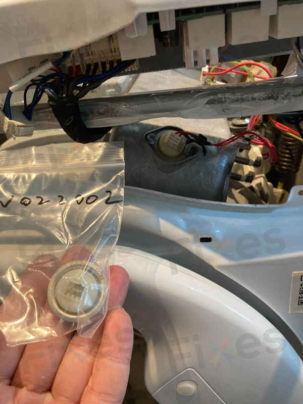 當惠而浦洗衣機顯示E11:從診斷到修復的全過程 🔧
